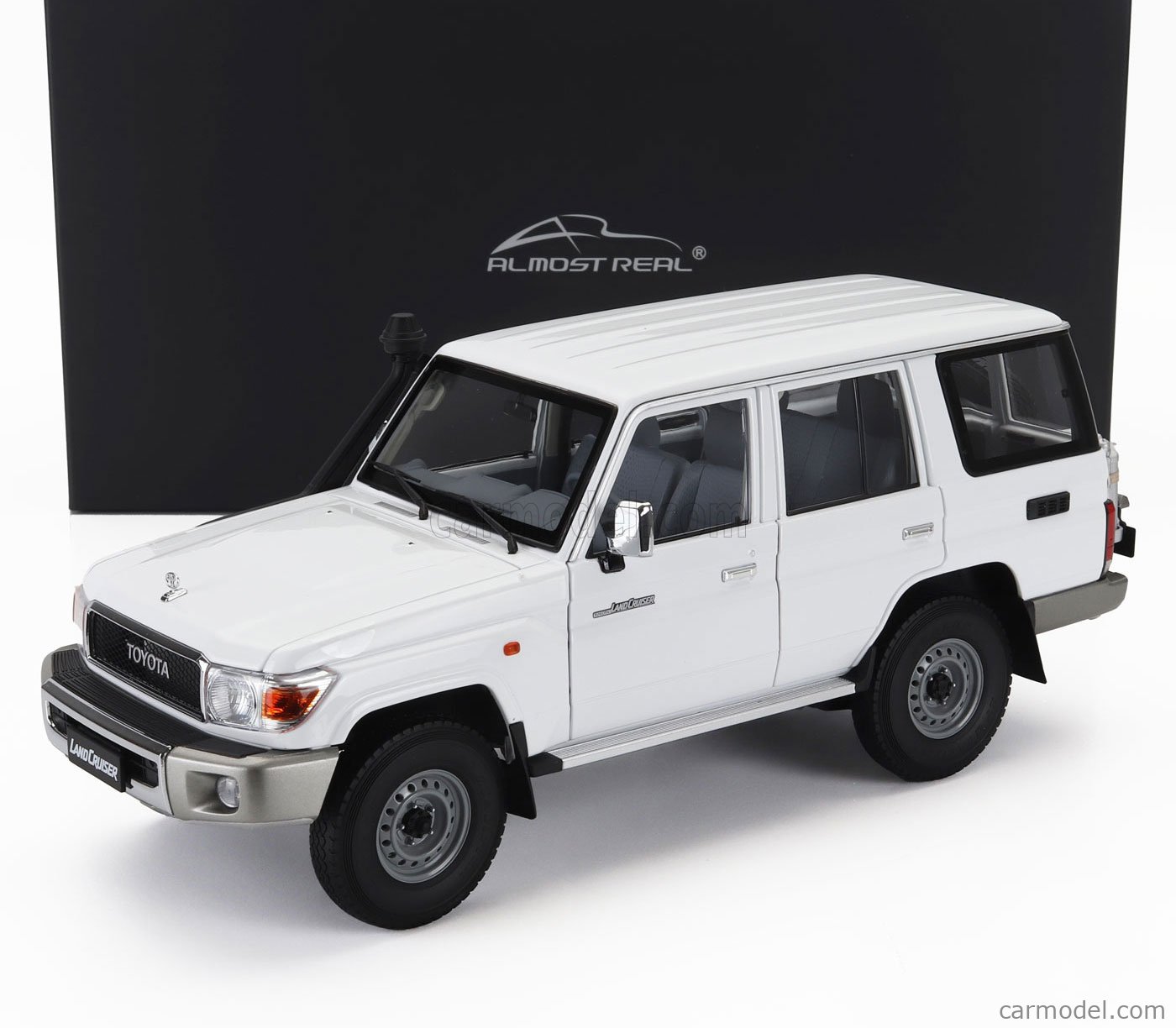 702-024 Almost Real 1/18 トヨタ ランド クルーザー｜ゲーム・おもちゃ・グッズ