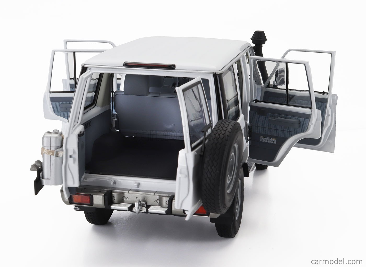 Modèle Réduit 1/18 Almost Real Land Cruiser 76 2017 - Bleu, Neuf