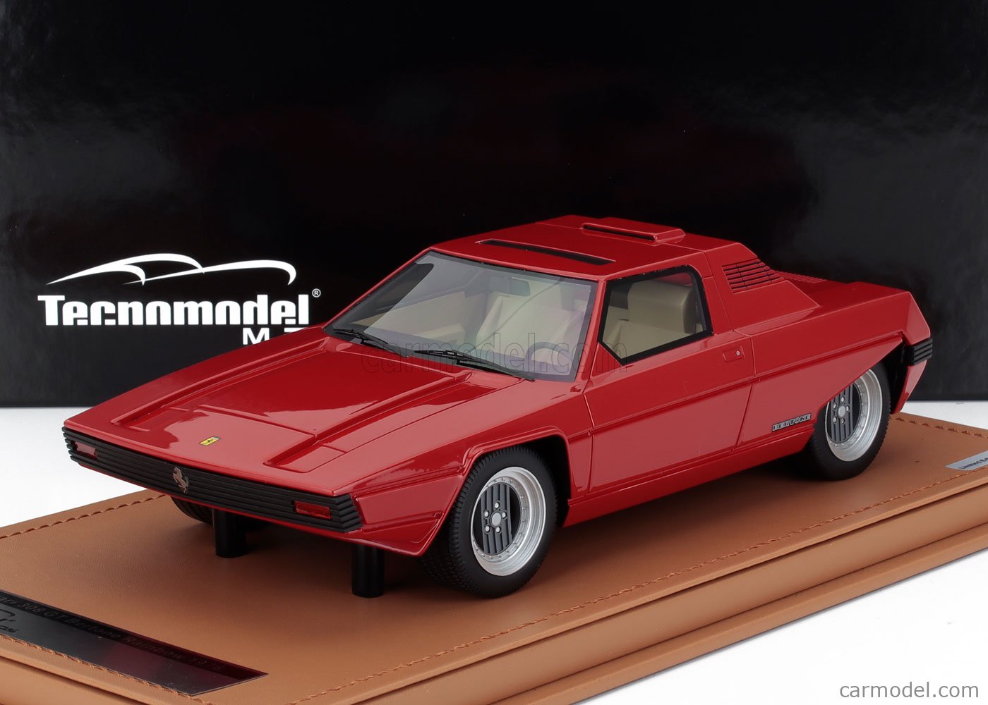 Tecnomodel 1/18 Scale TM18-130D - 1967 Ferrari 330 GTS Spyder Michelotti - Rosso