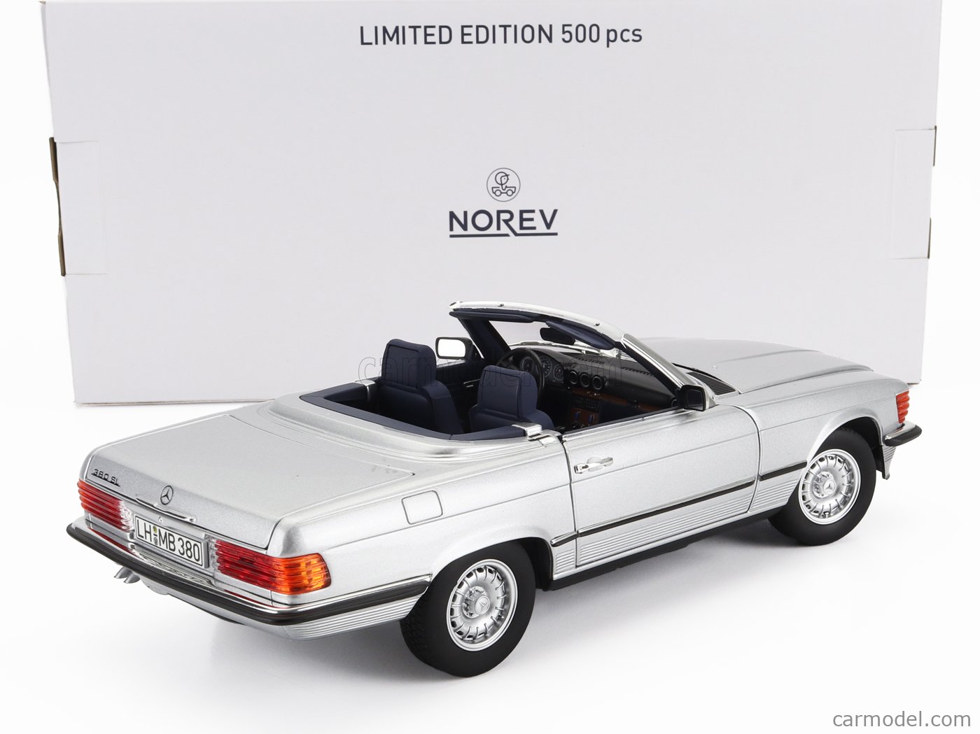 NOREV 1/18メルセデスベンツ 300 SL 1986 ホワイト Mercedes-Benz 300