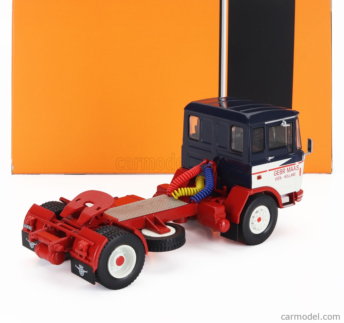 IXO-MODELS TR195.22 Scale 1/43 | DAF 2600 TRACTOR TRUCK 2-ASSI 
