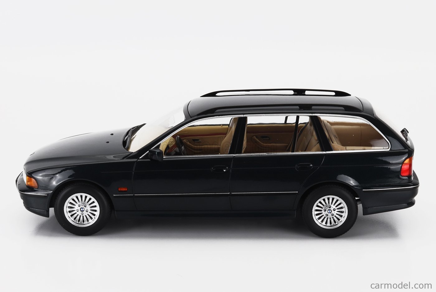 KK SCALE MODELS 1/18 – BMW 530d E39 Touring – 1997 - Five