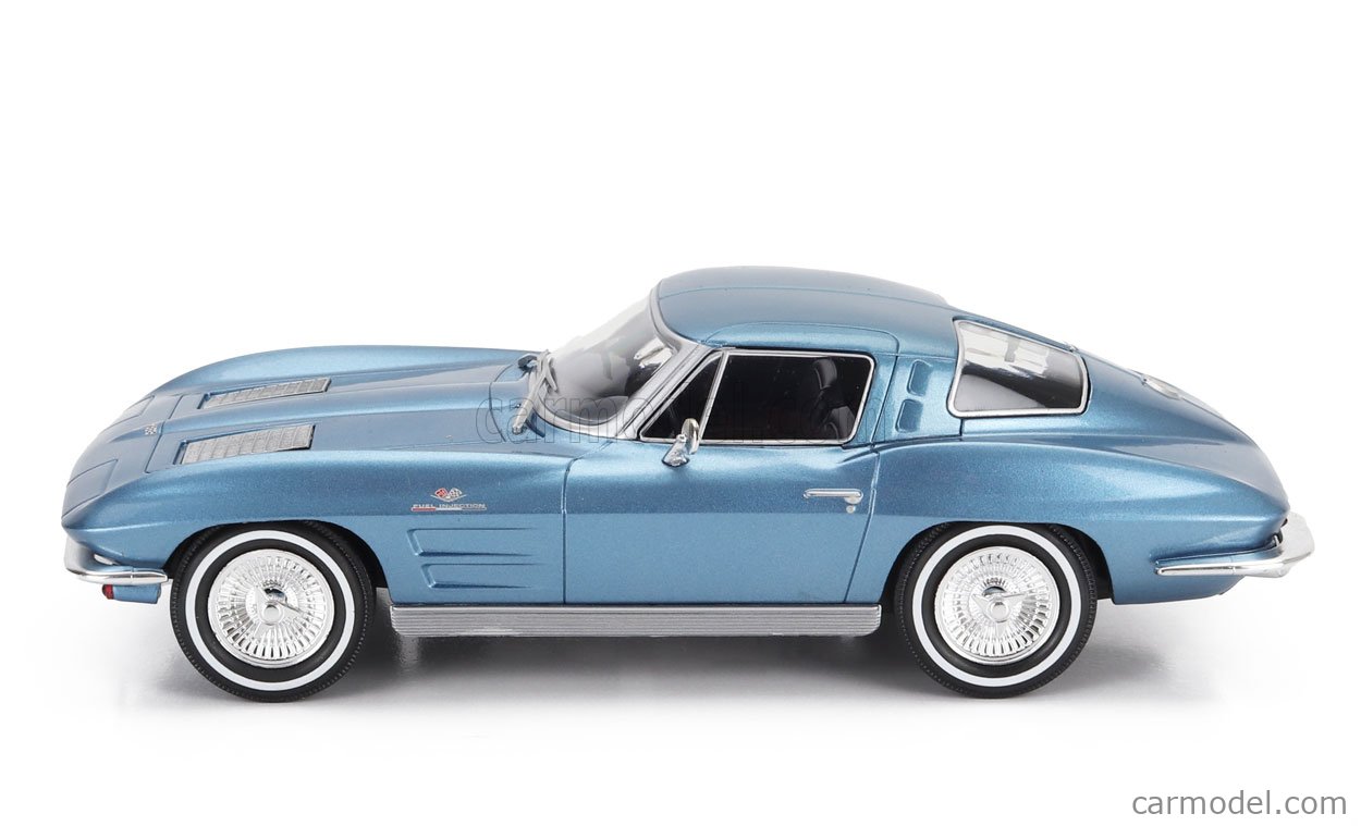 WHITEBOX WB124232 Scale 1/24 | CHEVROLET CORVETTE (C2) STINGRAY