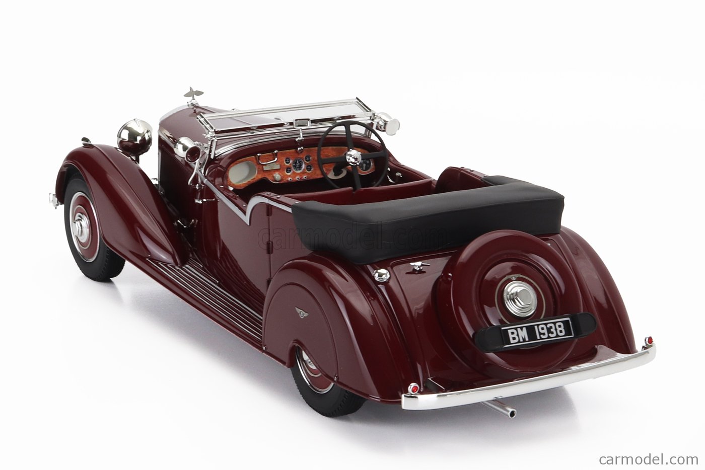 Cult Scale Models 1:18 Bentley Vanden Plas Tourer 4.25L Año de