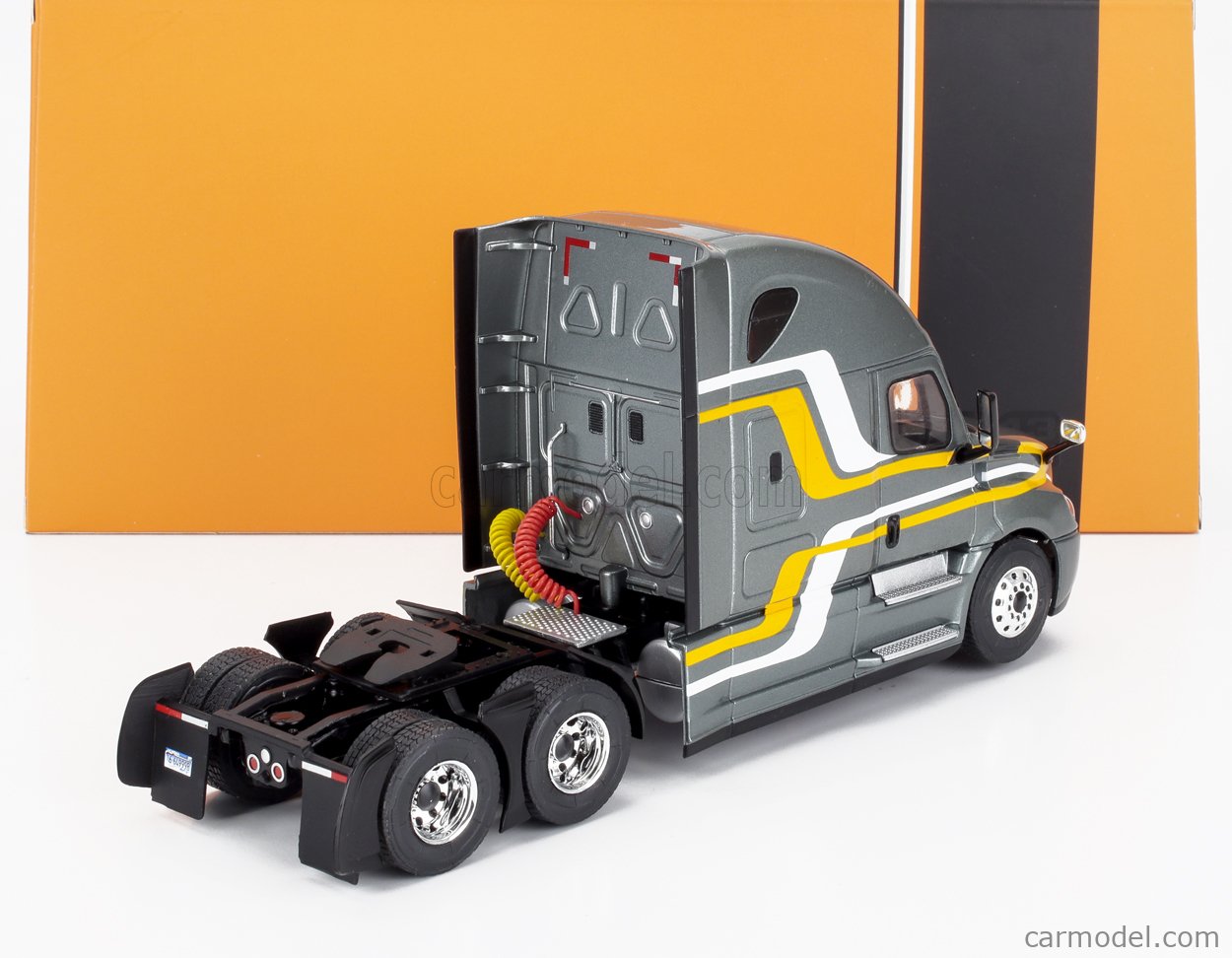 IXO Preview - 1:43 Trucks - Fiat, Mack, GMC, International