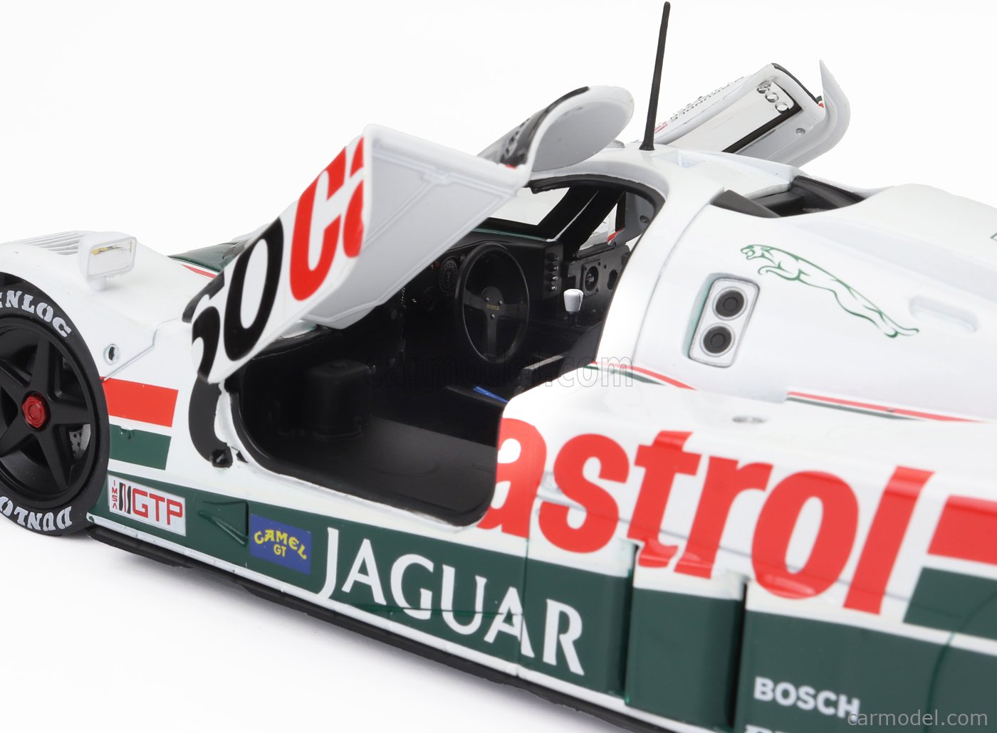 1/18 CMR 1988 Jaguar XJR-9 #60 Winner 24h Daytona Castrol