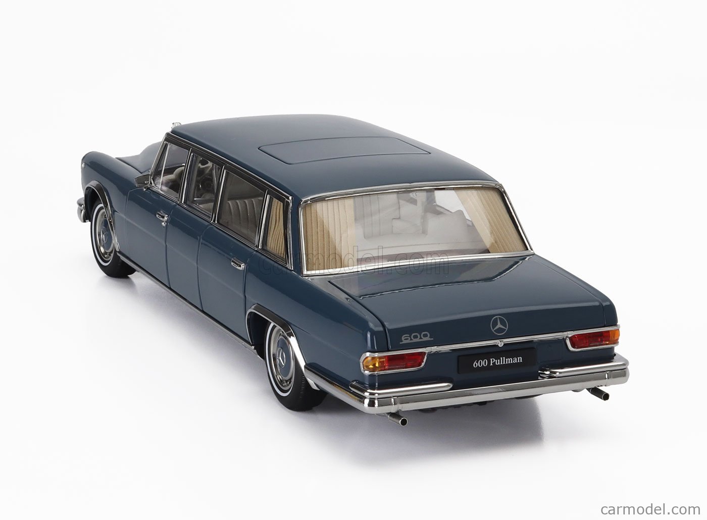 NZG 1/18 Mercedes Benz 600 Pullman W100 1963-1981 ブルー