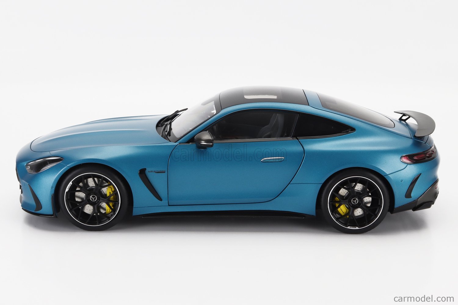 NZG 10330/22 Scale 1/12 | MERCEDES BENZ AMG GT63 V8 BITURBO (C192