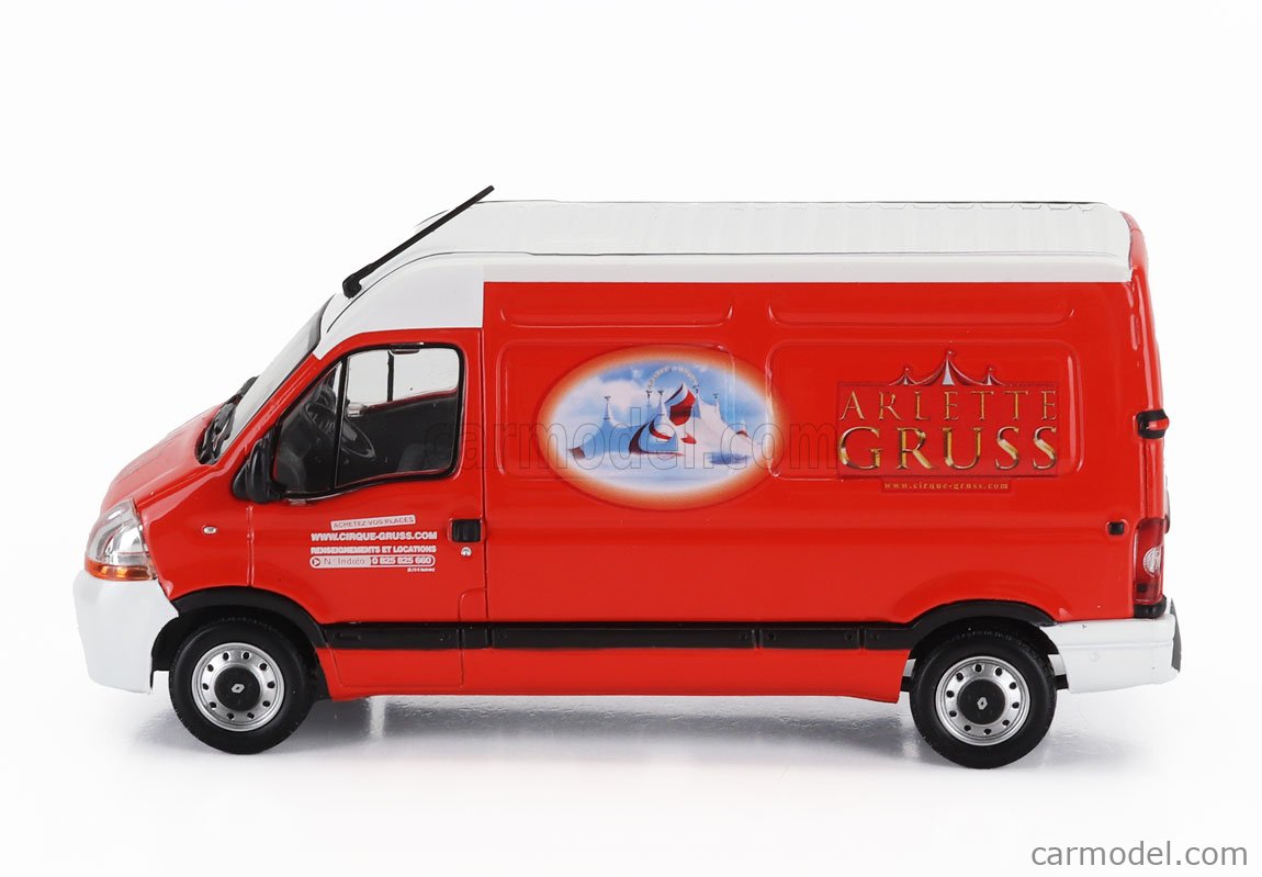 Véhicule du cirque Arlette GRUSS - RENAULT Master