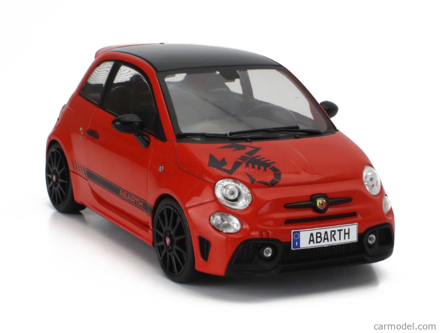 SOLIDO 1811305 Scale 1/18 | FIAT NUOVA 500 ABARTH 595 2022