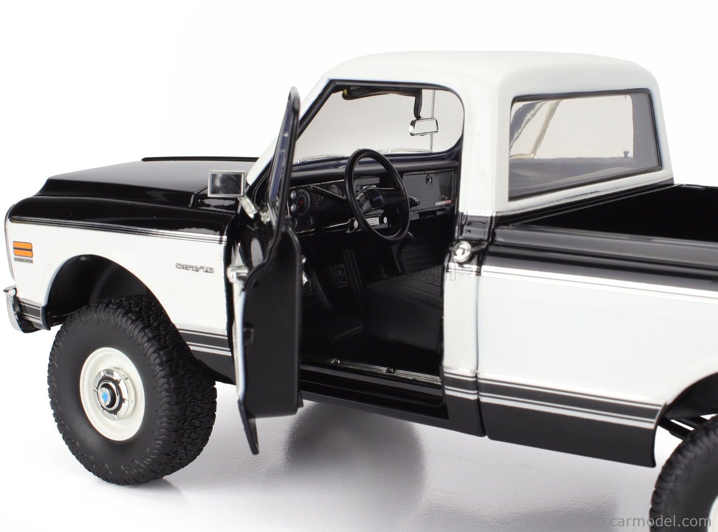 ACME-MODELS A1807219 Scale 1/18 | CHEVROLET K-10 PICK-UP 4x4