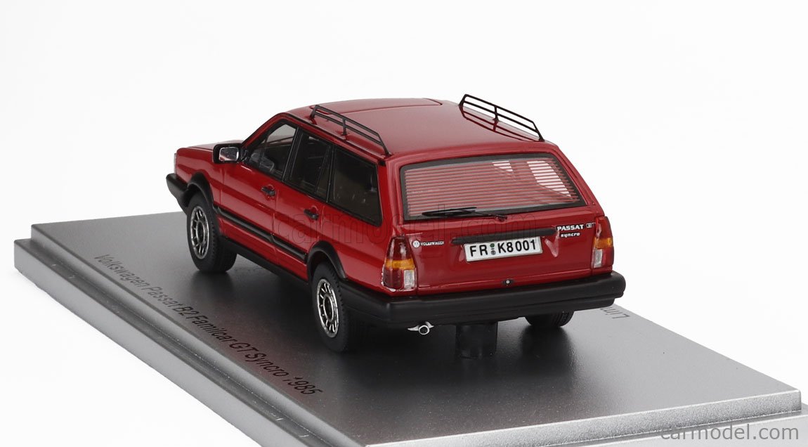 Modèle Réduit 1:43 Volkswagen Passat B2 Variant Syncro 1984 Vert - Kess Model, Neuf