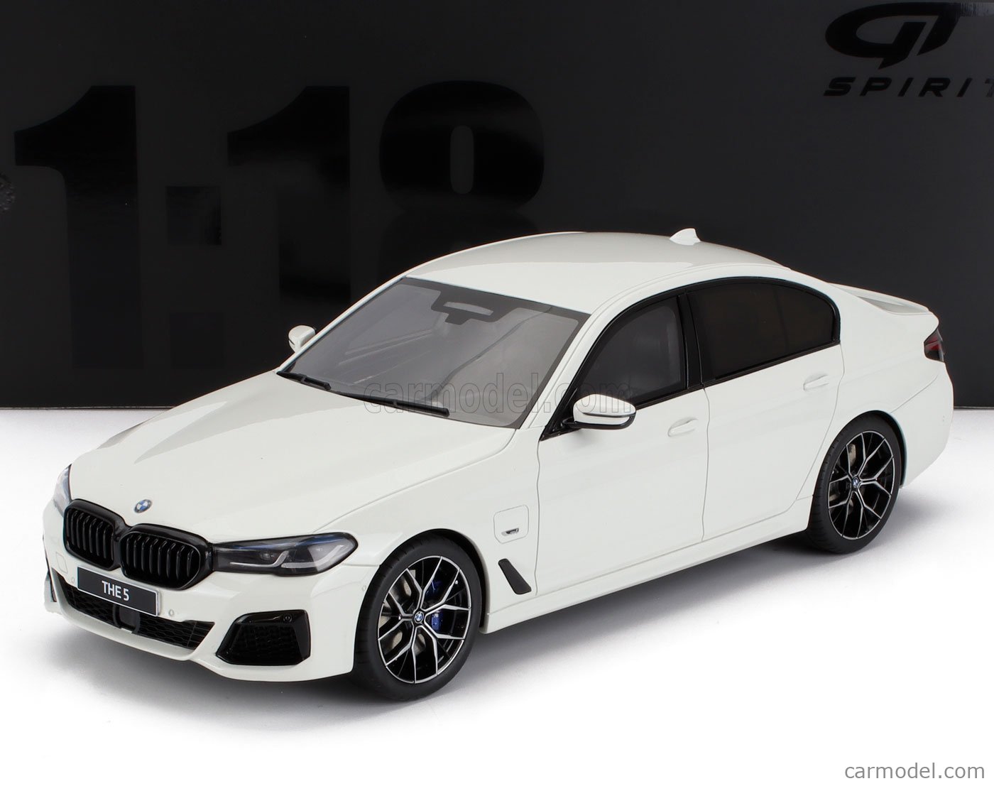 GT-SPIRIT GT496 Scale 1/18 | BMW 5-SERIES 545e xDRIVE M-SPORT (F90