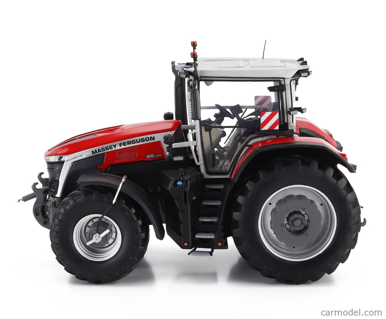 Maquette Tracteur Massey Ferguson MF9S.425 Avec Roues Doubles - Universal Hobbies 1:32 - Réf. UH6653