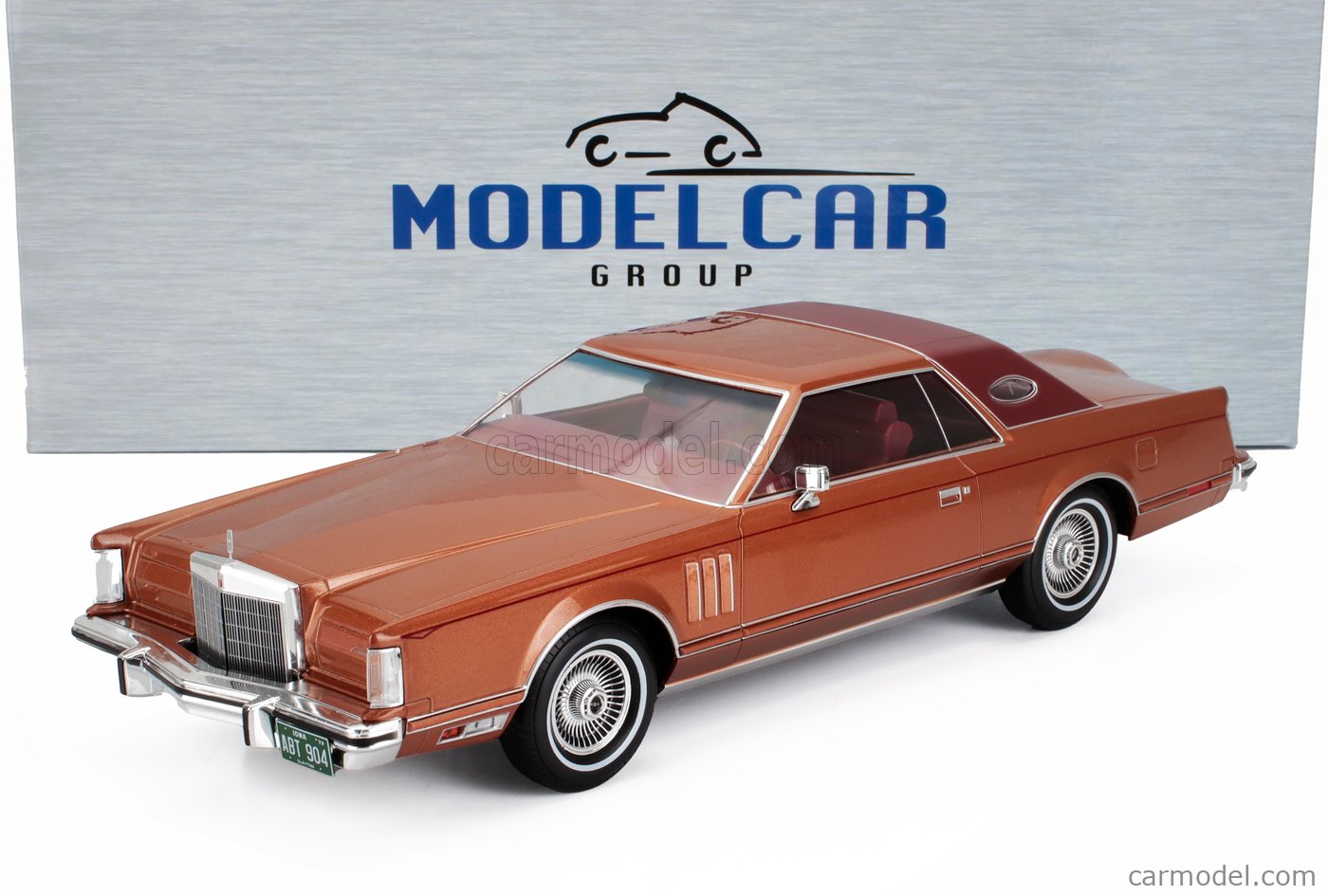 ミニカー MCG 1/18 1978 Lincoln Continental MK-V Fullscreen_capture_6272022_302