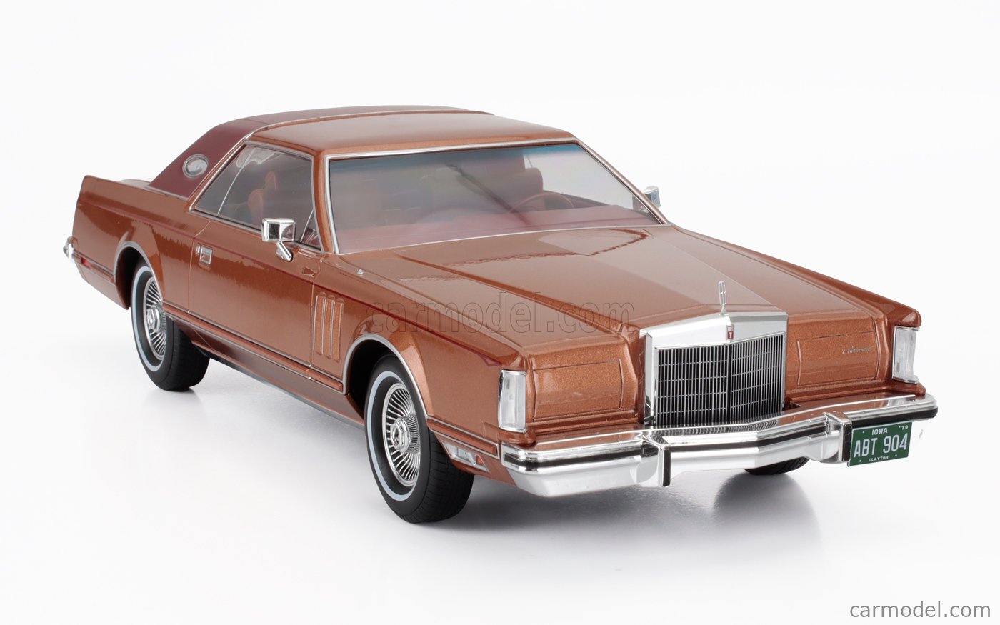 MCG MCG18370 Scale 1/18 | LINCOLN CONTINENTAL MARK V 1978 COPPER