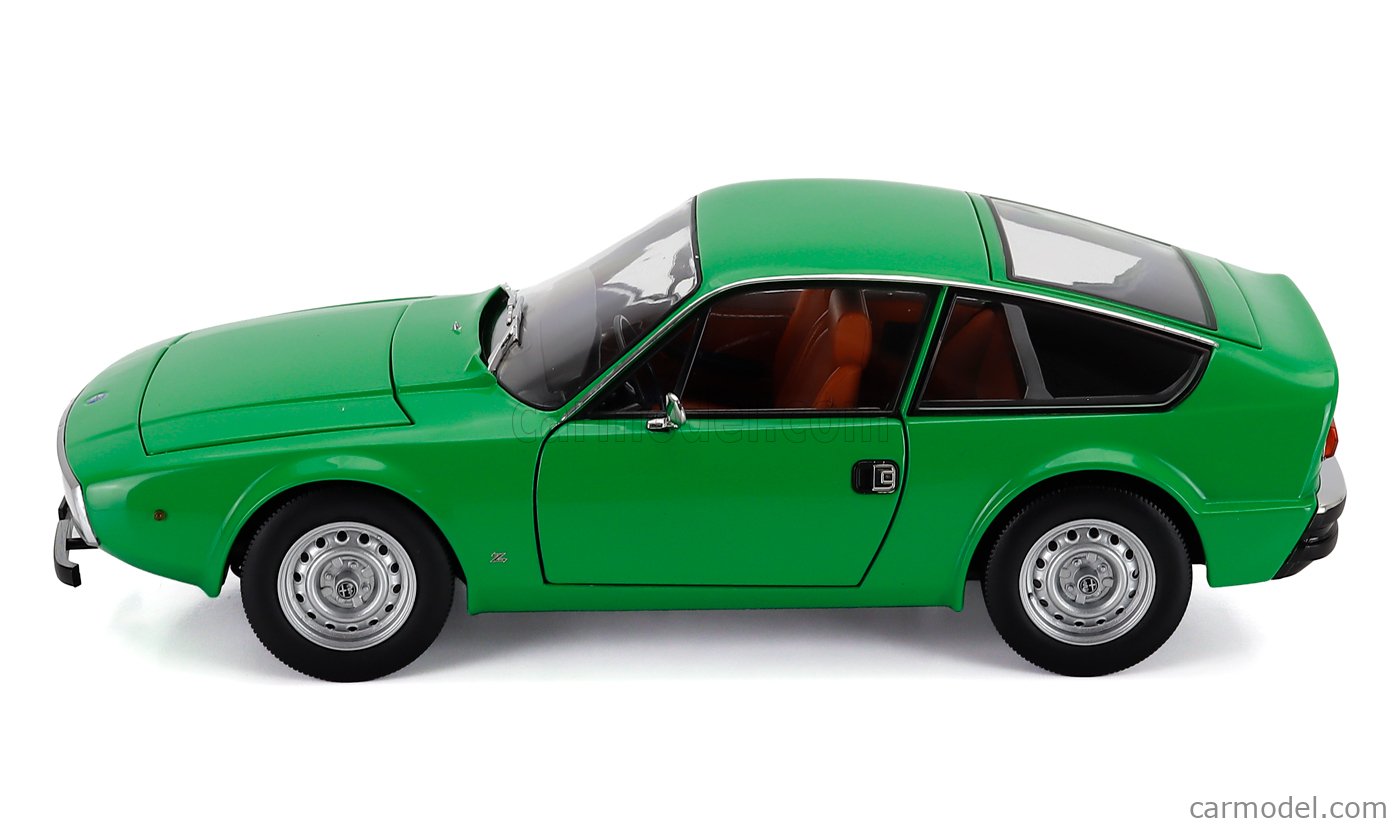 Ancienne Norev Alfa Romeo Sprint 1300 N°11 – Miniature 1/43 Jaune, Collection