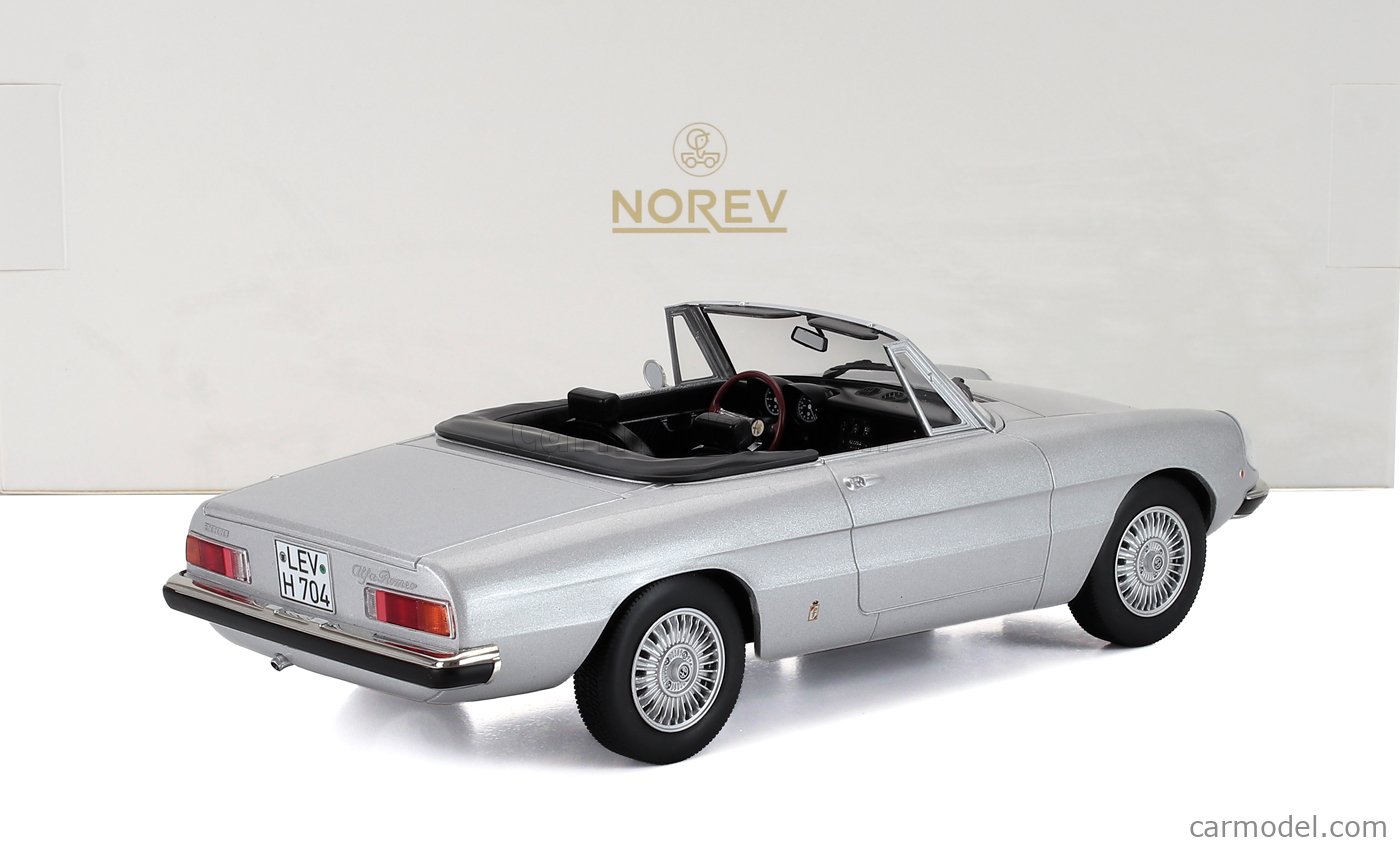 NOREV 187884 Scale 1/18 | ALFA ROMEO DUETTO 2000 SPIDER 1973 SILVER