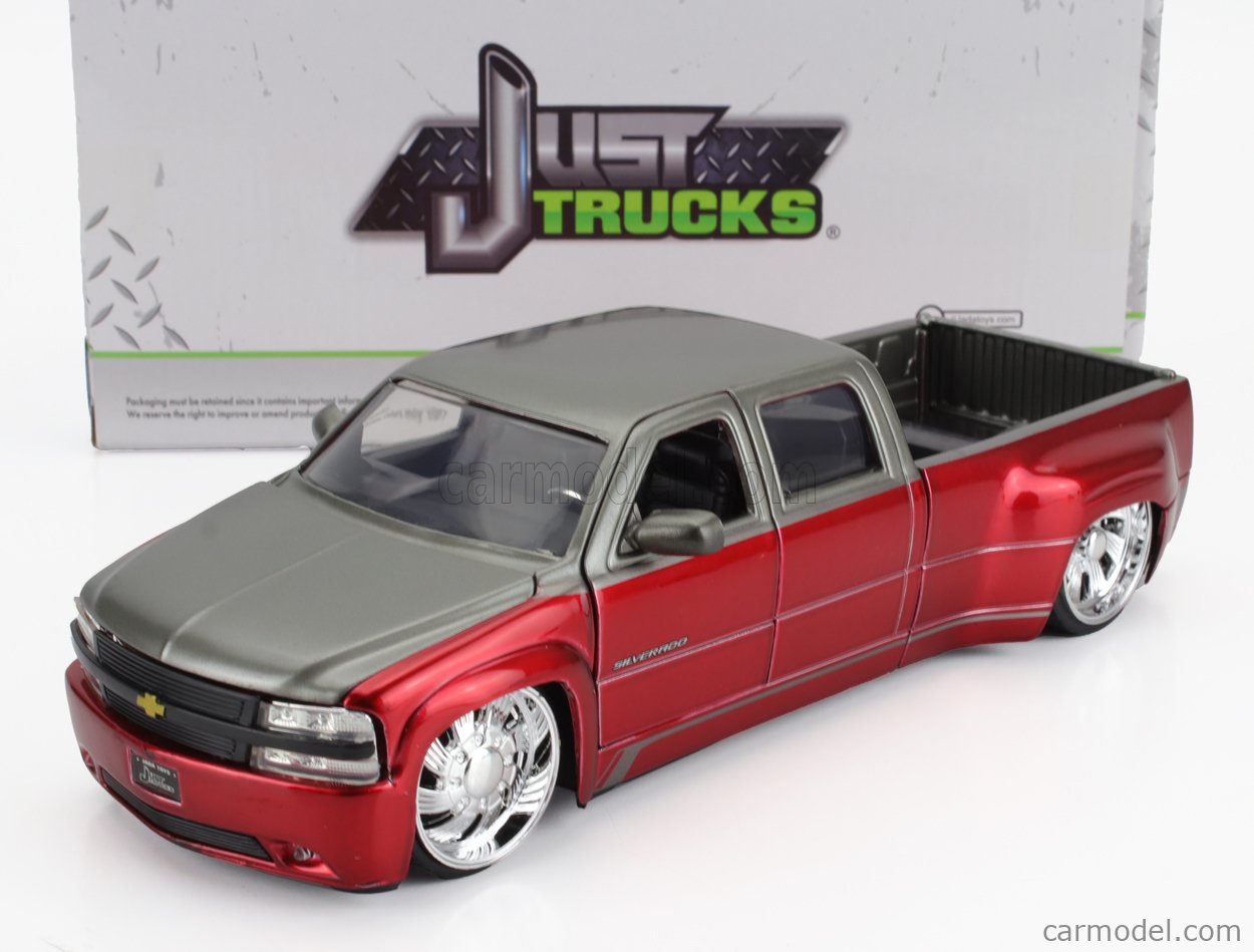 JADA 35590 Scale 1/24 | CHEVROLET SILVERADO PICK-UP DUALLY 1999