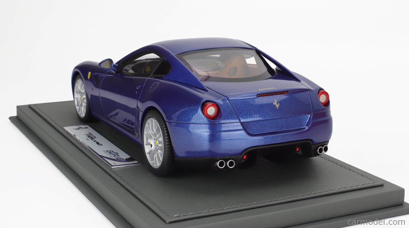 Ferrari 599 GTB Fiorano 2006 – Miniature 1/18 BBR – Boîte Manuelle – Avec Vitrine – BBR1872C-VET