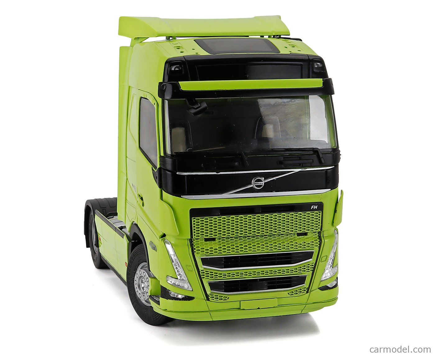 SOLIDO 2400107 Scale 1/24 | VOLVO FH16 750 GLOBETROTTER XL TRACTOR