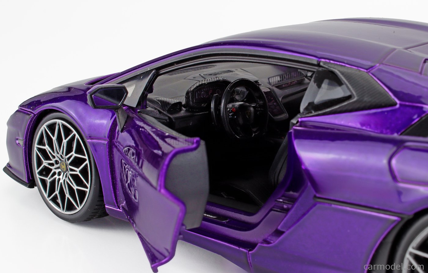 BURAGO 18-11052PU Scale 1/18 | LAMBORGHINI TEMERARIO 2024 PURPLE