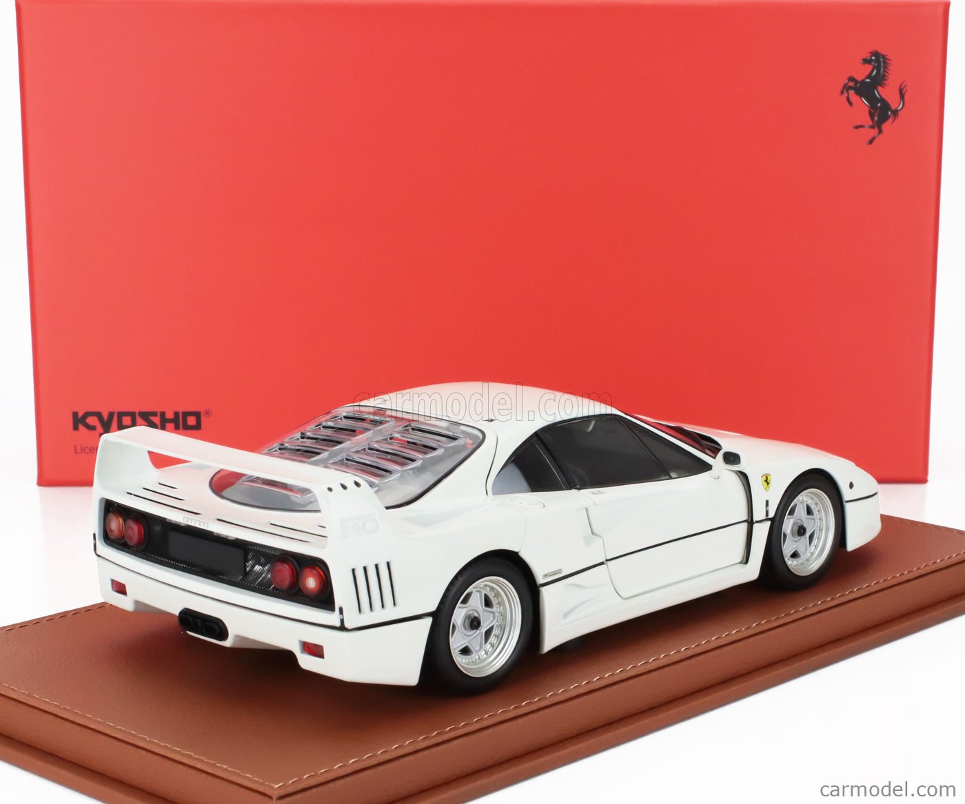 BBR Ferrari F40 1/18 - Bianco (Blanc) Jantes Noir/argent - Avec Présentoir - BBRKS015 - NEUF