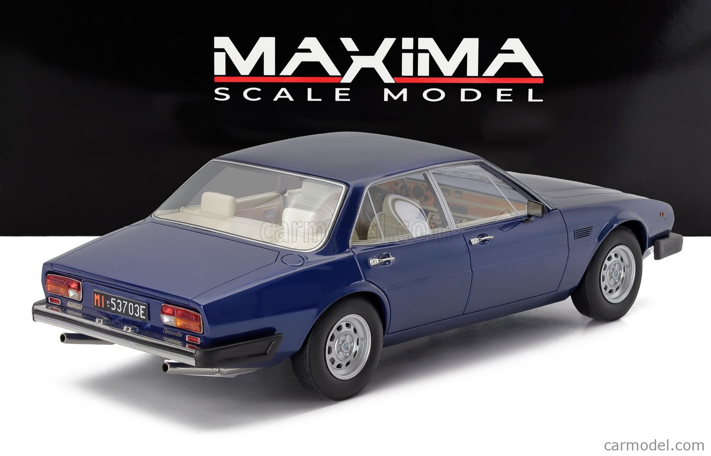 MAXIMA MAX003010 Masstab: 1/18 | DE TOMASO DEAUVILLE 1978 BLUE MET