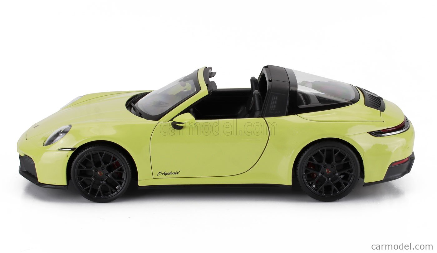 MAISTO 31470Y Scale 1/18 | PORSCHE 911 992-2 TARGA 4 GTS T