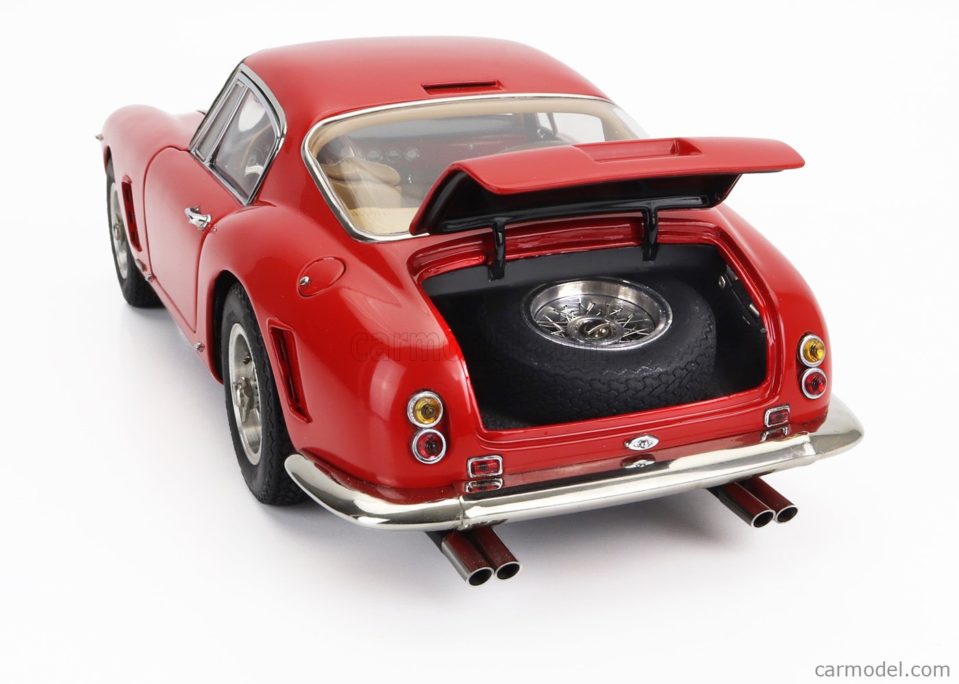 CMC M046 Scale 1/18 | FERRARI 250 GT SWB BERLINETTA COUPE 1961 RED