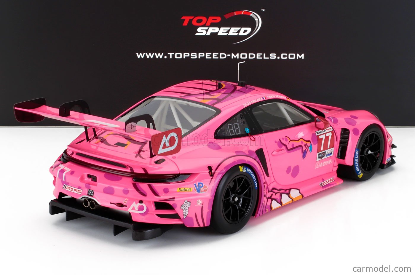 TRUESCALE TS0617 Scale 1/18 | PORSCHE 911 992 GT3 R TEAM AO