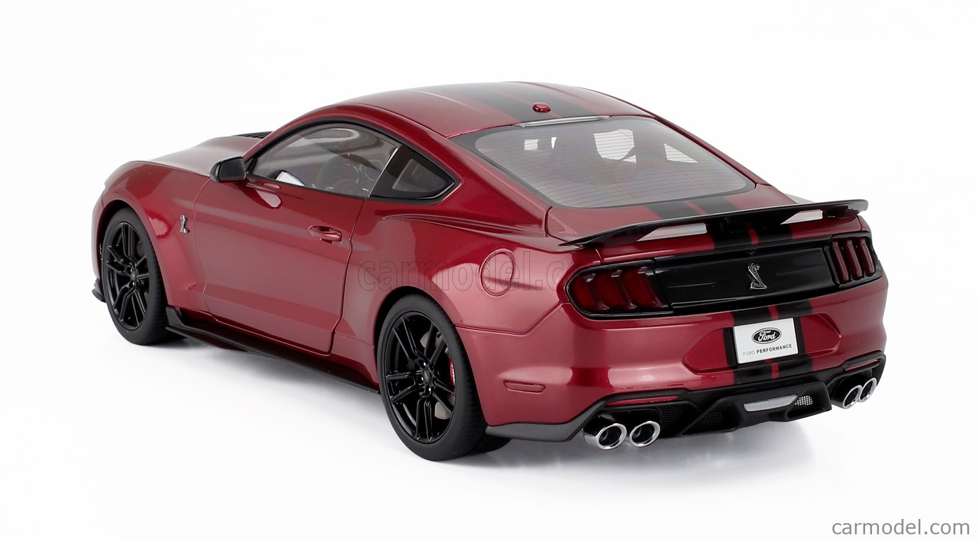 AUTOart 1:18 シェルビーGT500 レッド AUTOart 1/18 フォード マスタング シェルビー GT500 （レッド