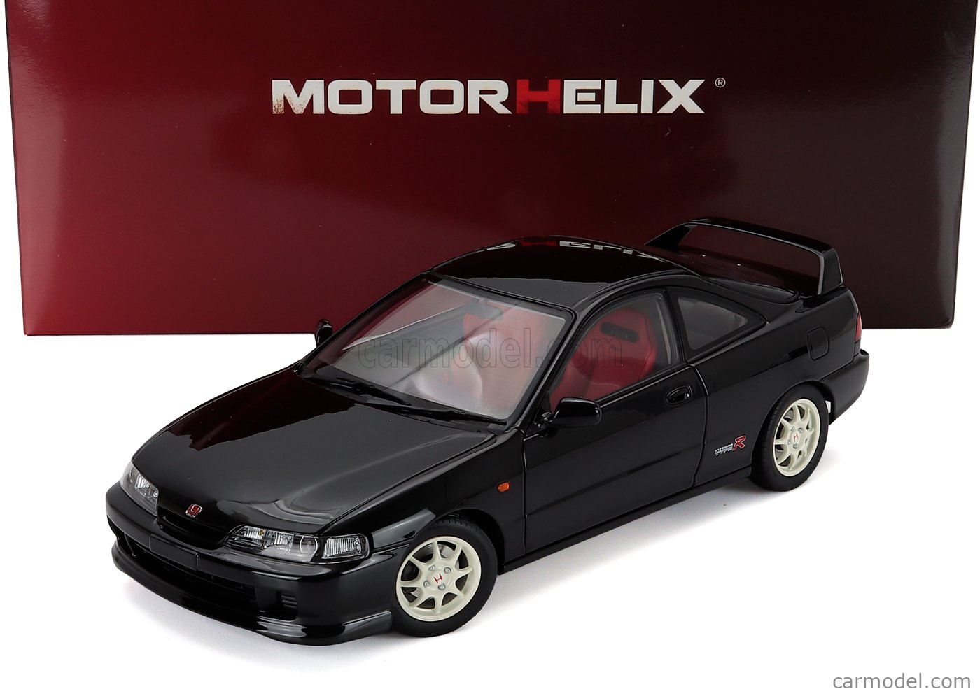 MOTORHELIX M85203 Scale 1/18 | HONDA INTEGRA TYPE-R (DC2) 1997 BLACK