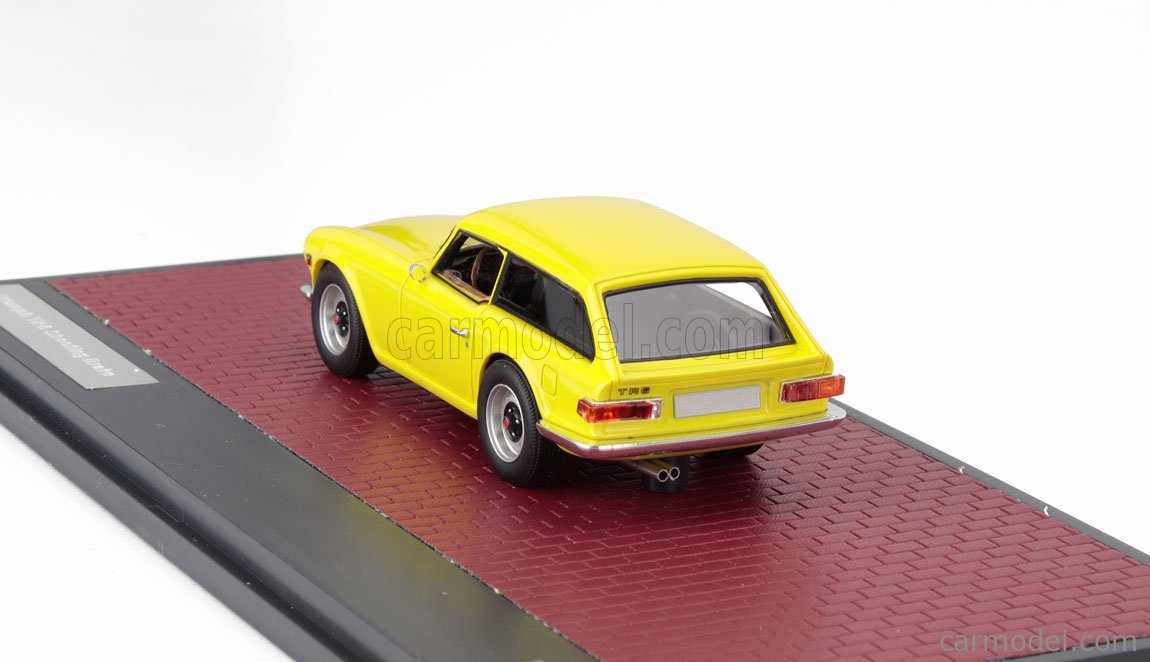 Triumph TR6 Shooting Brake 1974 - red 1:43 – Thomas Langejürgen Triumph TR6 Shooting Brake 1974 - red 1:43 – Thomas Langejürgen