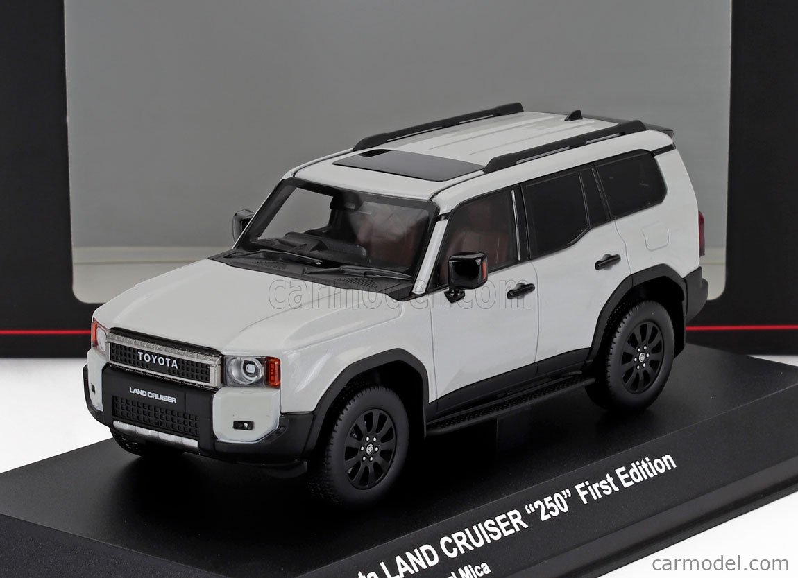 KYOSHO 03927PW1 Scale 1/43 | TOYOTA LAND CRUISER 250 ZX