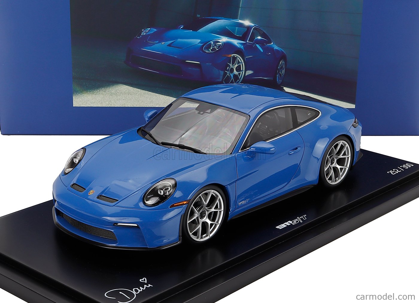 Spark 1:43 Porsche 911 Carrera  991  Aqua Blue Metallic Museo De Porsche Edicion Map02007112