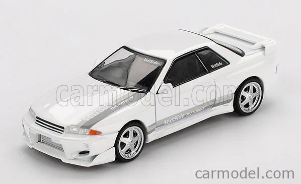 ミニカー MINIGT Nissan Skyline GT-R (R32)Veilside Mini GT Nissan Skyline GT-R R32 VeilSide Combat C-I Gold