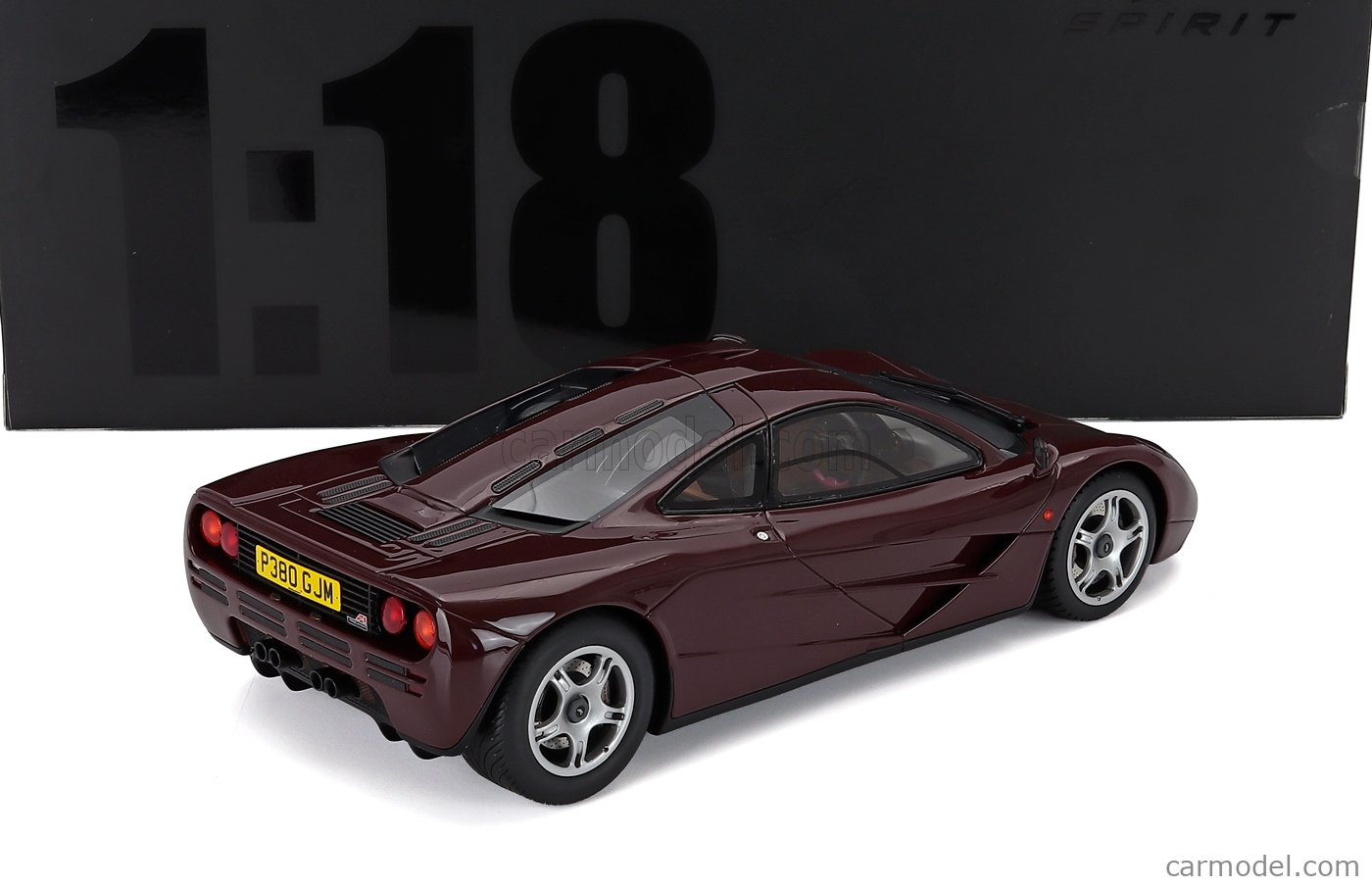 GT-SPIRIT GT534 Scale 1/18 | McLAREN F-1 ROAD CAR 1993 BORDEAUX