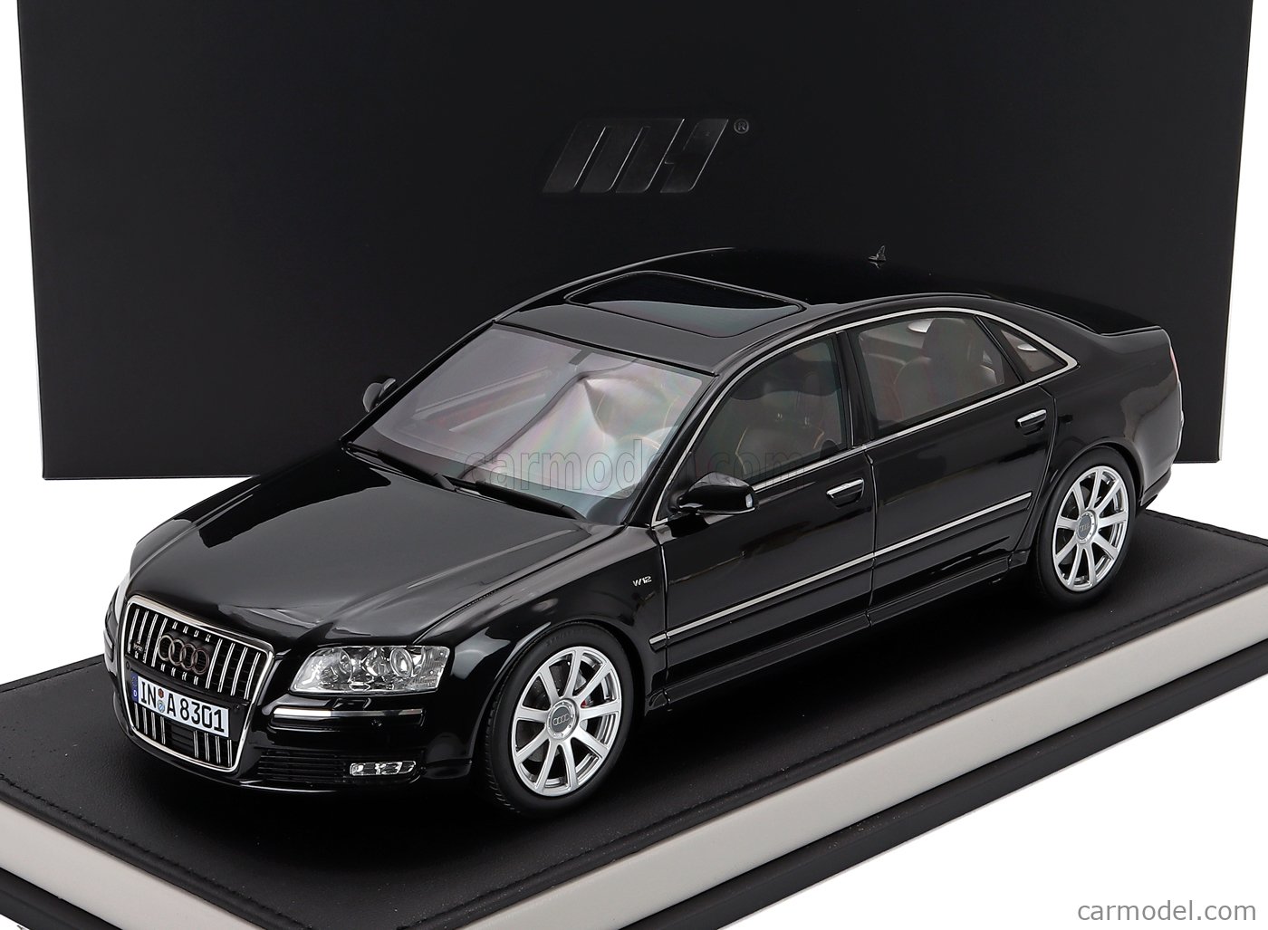 MOTORHELIX MH030BK Scale 1/18 | AUDI A8 L W12 QUATTRO 2008 BLACK
