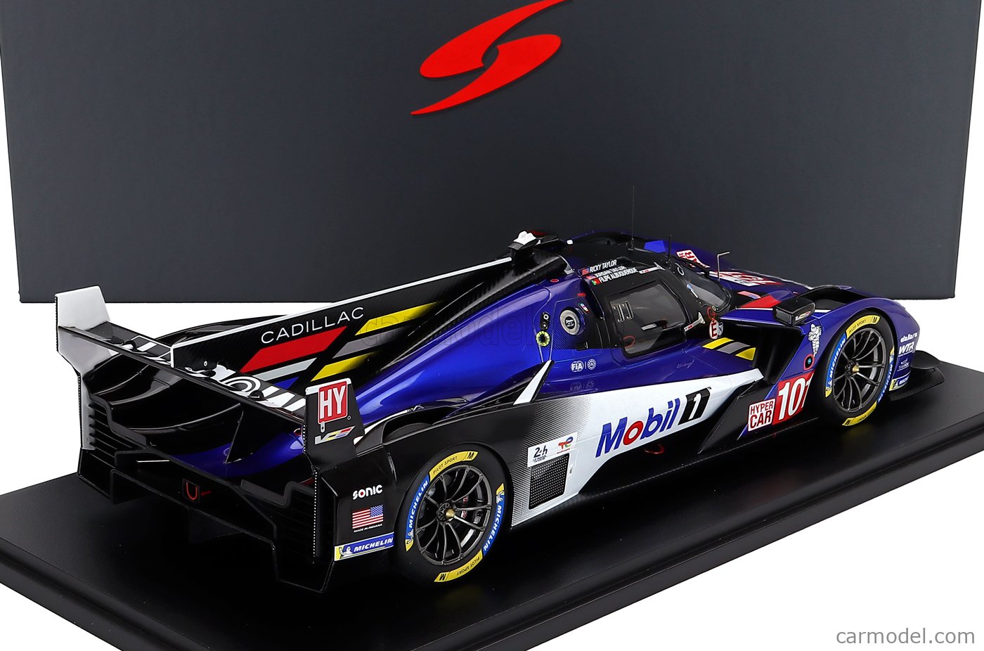 SPARK-MODEL 18S1066 Scale 1/18 | CADILLAC V-SERIES R 5.5L V8 TEAM