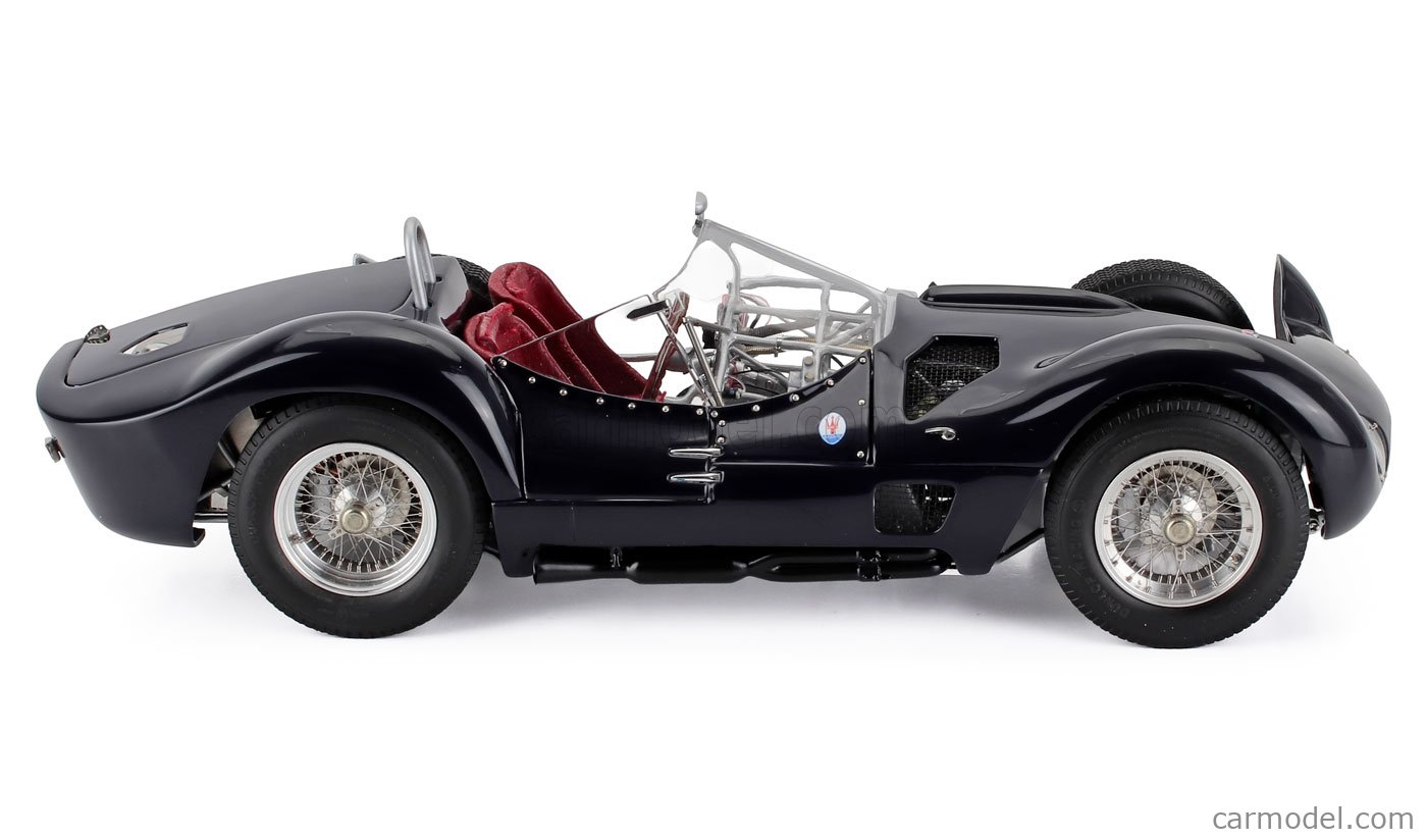 1/18 　CMC tipo Maserati Tipo 61 マセラティ CMC 1960 Maserati Tipo 61 Birdcage White German 1:18 Scale