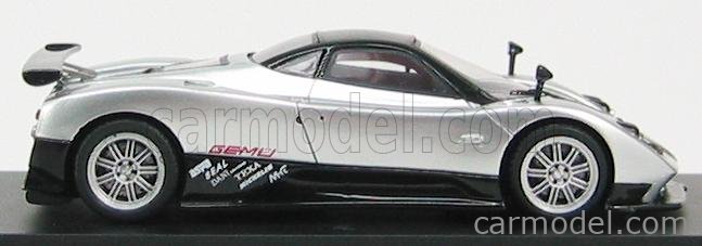 SPARK-MODEL S0199 Scale 1/43 | PAGANI ZONDA F 2005 SILVER BLACK