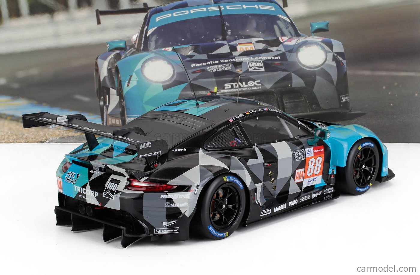 Ixo-Models LeGt18-23028 Porsche 911 991-2 RSR-19 - N°92 24h Du Mans - 1/18