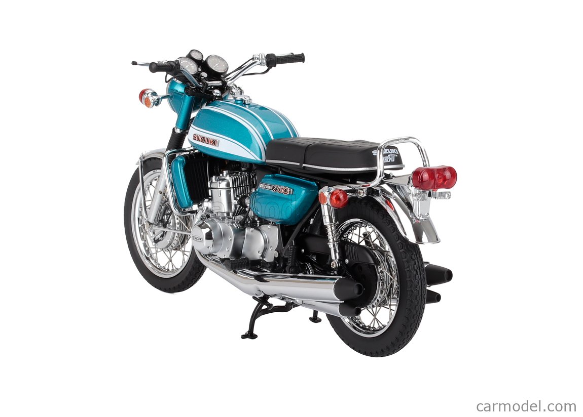 MINICHAMPS 122162104 Scale 1/12 | SUZUKI GT 750 1973 GREEN