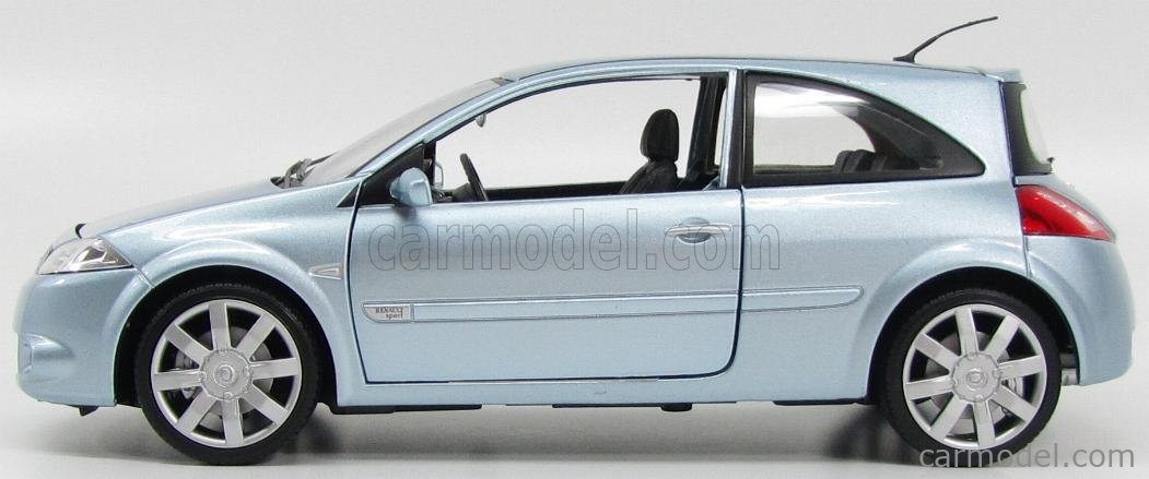 BURAGO 12074LB Scale 1/18 RENAULT MEGANE SPORT 2-DOOR 2005 VERY