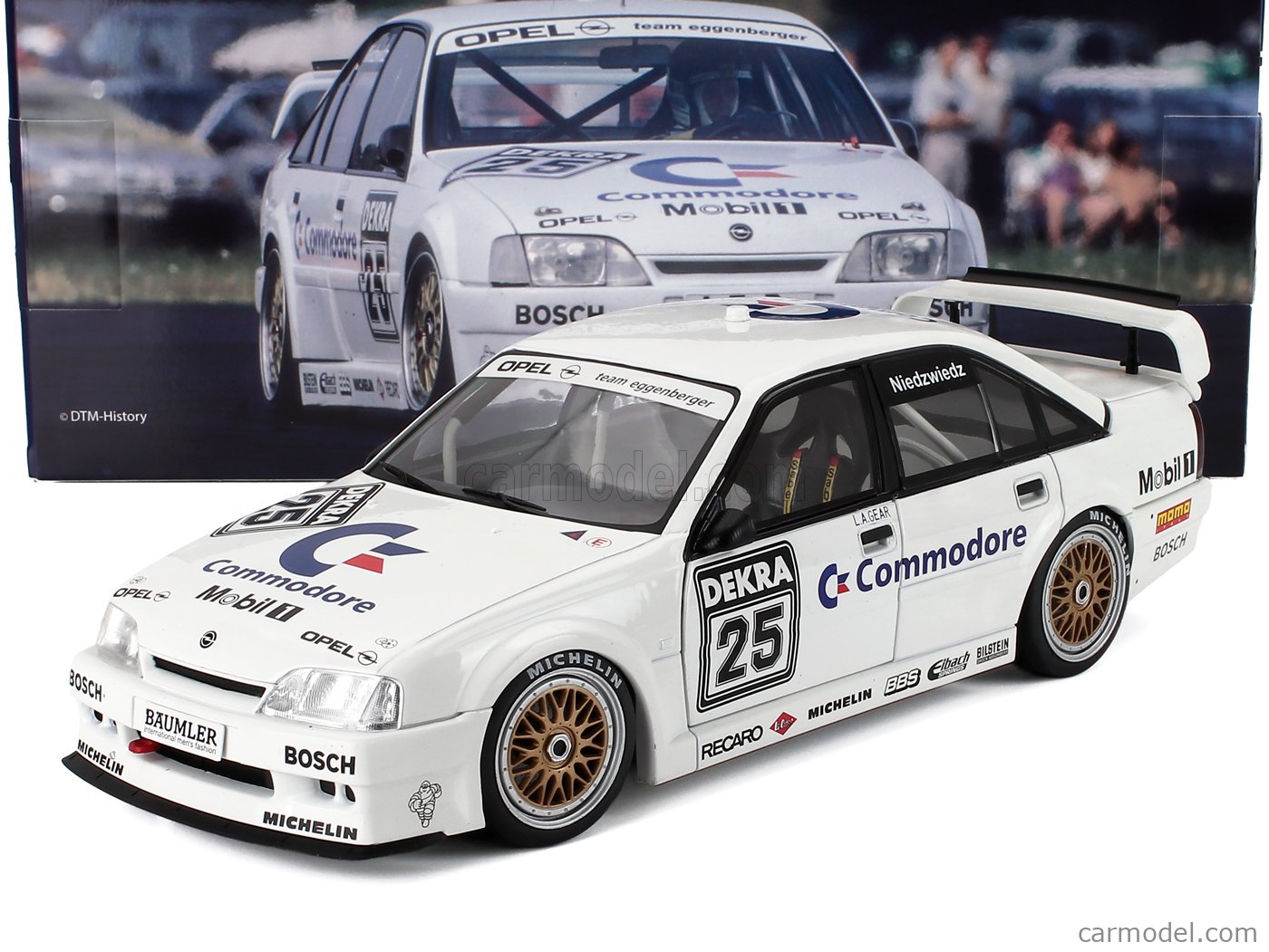 Doppelmayr D-Line OMEGA V 1:32スケール WERK83 W18045003 Scale 1/18 | OPEL OMEGA 3000 EVO 500 TEAM