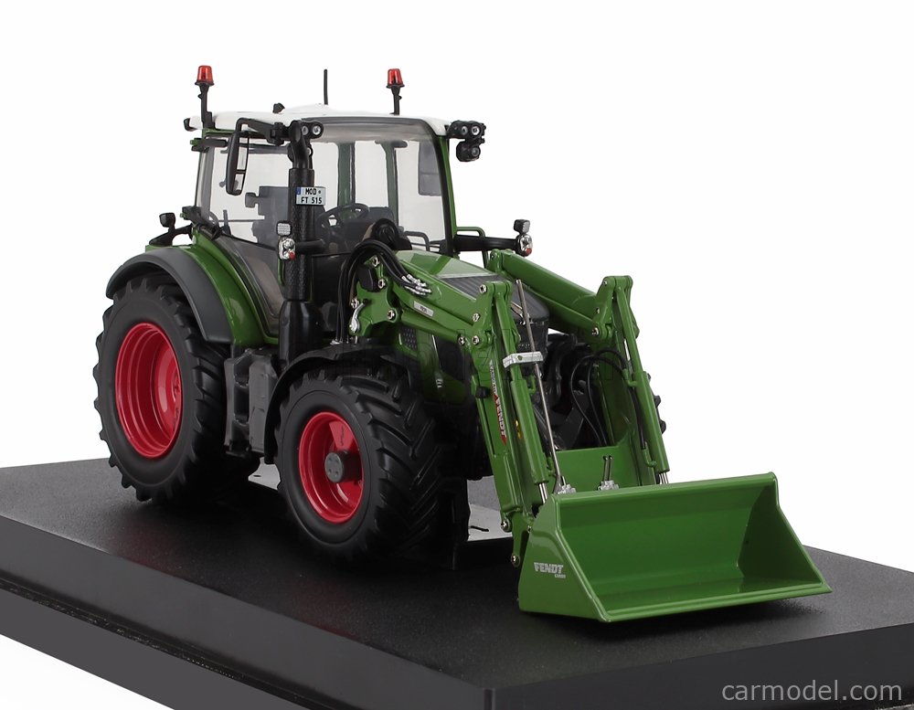 UNIVERSAL HOBBIES UH6741 Scale 1/32 | FENDT 515 VARIO TRACTOR WITH