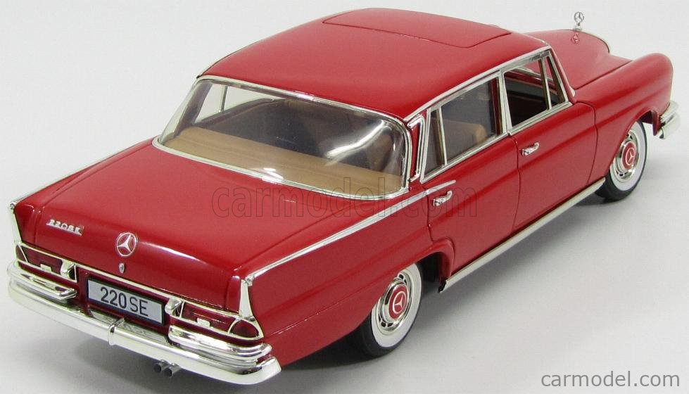 REVELL 08942 Scale 1/18 | MERCEDES BENZ 220SE (W111) OPEN ROOF