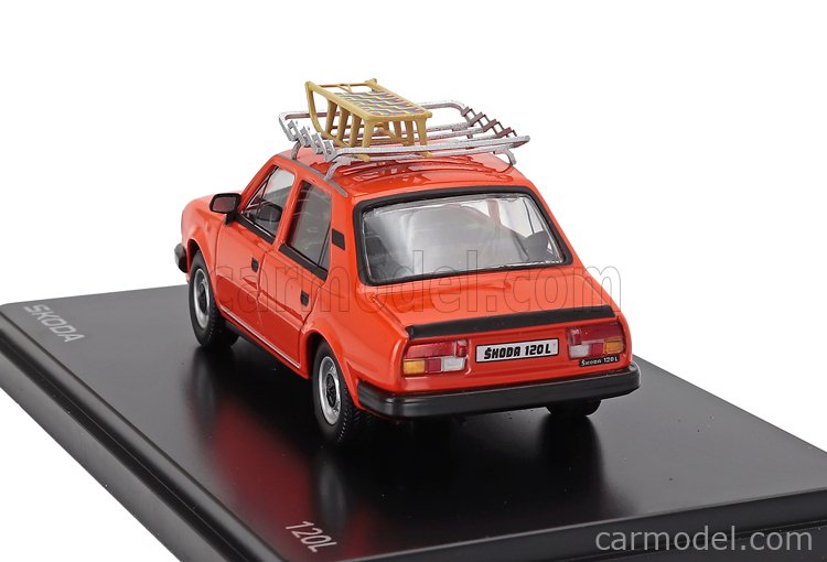 ABREX 143AU-702GS Scale 1/43 | SKODA 120L 1984 WITH SNOW SLEDGE