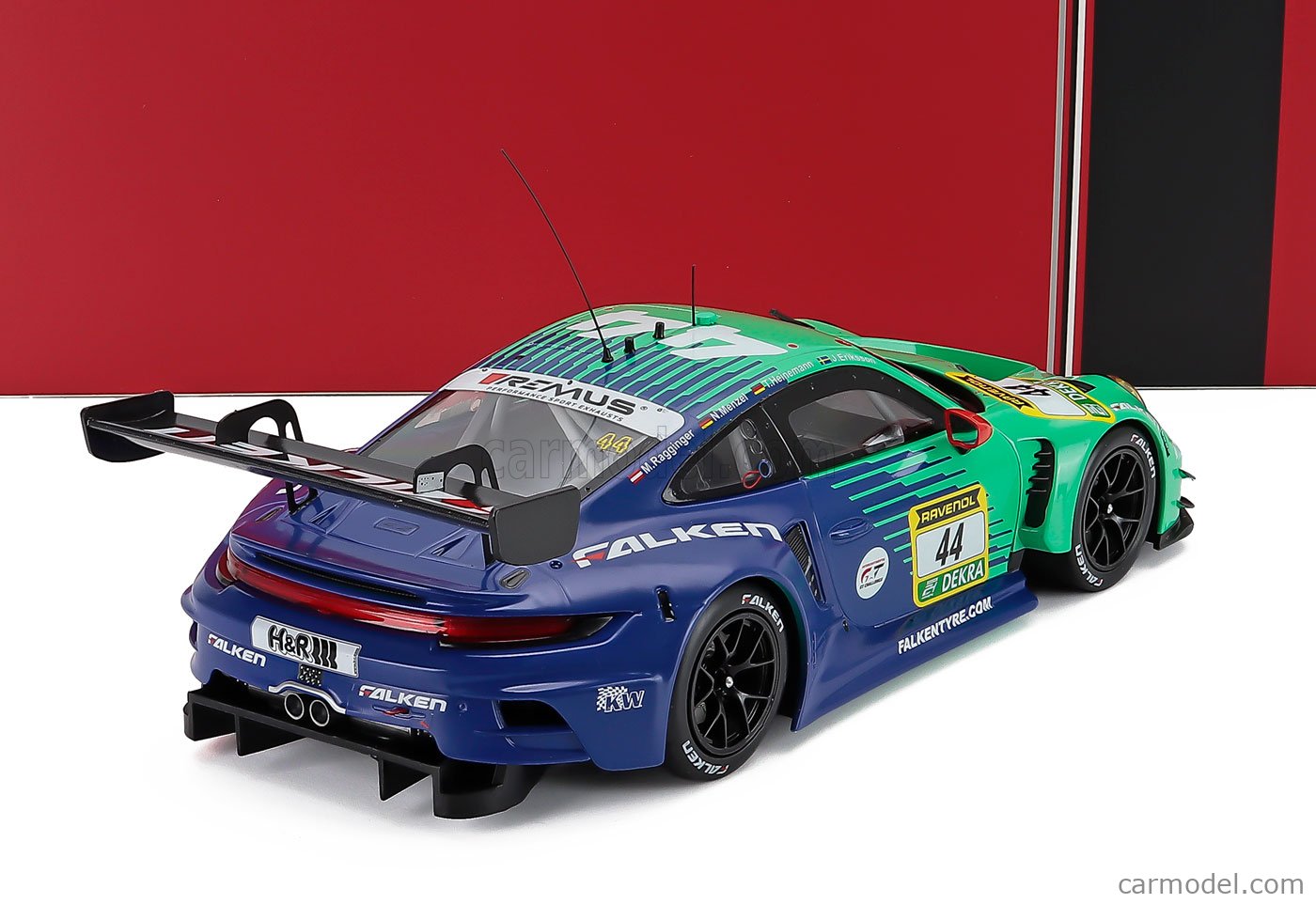 IXO-MODELS LEGT18-244404 Scale 1/18 | PORSCHE 911 992 GT3 R TEAM